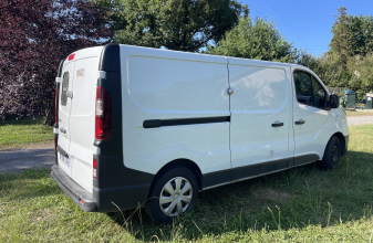 RENAULT FONT VENDOME ESCAPADE image