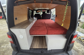 Volkswagen VOLKSWAGEN T5 image