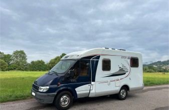 Ford ERIBA Van 546 image