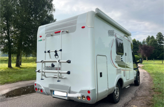 Ford ERIBA Van 546 image