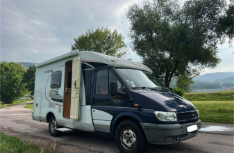 Ford ERIBA Van 546 image