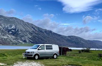 Volkswagen AUTRE Transporter T6 #Léo 🚐🐾 image