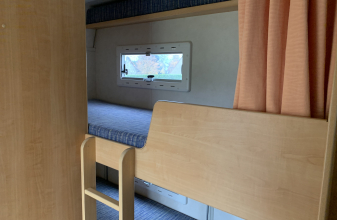 Ford CHALLENGER 171 image