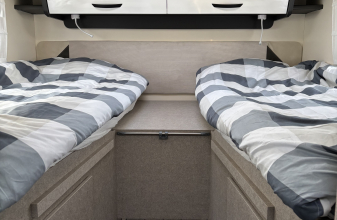 Ford MC LOUIS MC4 373 image