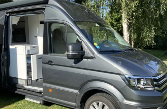  VOLKSWAGEN GRAND CALIFORNIA image