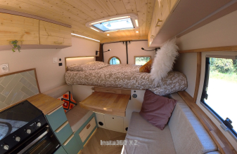 PEUGEOT BRAVIA MOBIL SWAN image