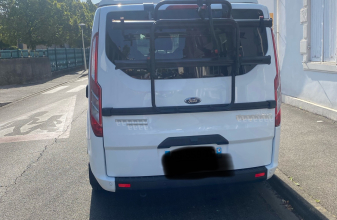 FORD CAMPEREVE COMPACT image