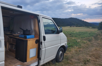 Volkswagen TRANSPORTEUR Transporter 4 image