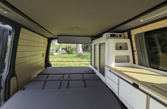 Volkswagen TRANSPORTEUR T6 L2H1 image