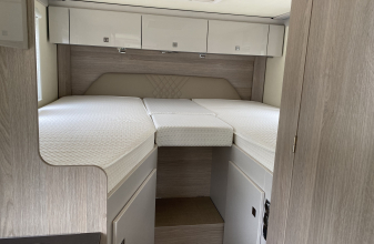 FORD BURSTNER NEXXO image