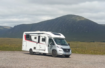 Citroen BURSTNER LYSEO PRIVILEGE 727 140 CV image