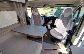  PILOTE AVENTURA image