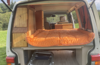 Volkswagen TRANSPORTEUR T4 image