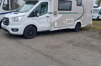 Ford CHAUSSON 660  TITANIUM image