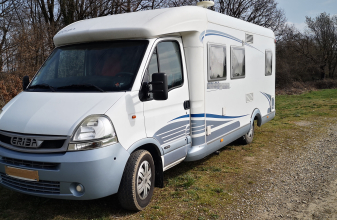 Renault ERIBA Jet 696 image