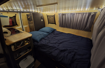 Volkswagen TRANSPORTEUR T6 image