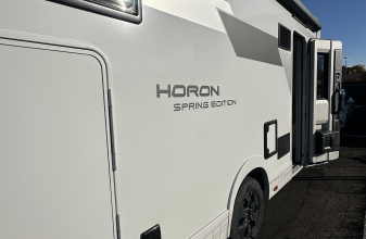 Ford AUTRE CI HORON SPRING ÉDITION image