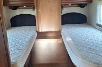 MERCEDES ESTEREL EXCLUSIVE image