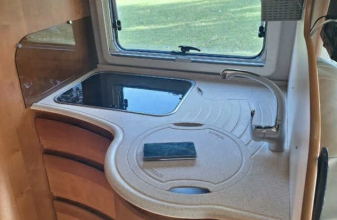 MERCEDES ESTEREL EXCLUSIVE image