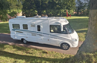 MERCEDES ESTEREL EXCLUSIVE image