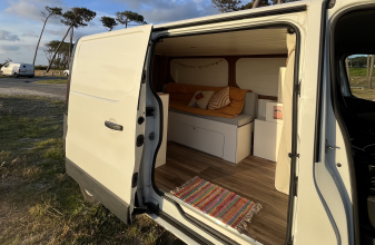 RENAULT MCC AUTO LOISIRS image