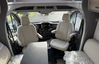 Ford ETRUSCO V 6.8 SCF image