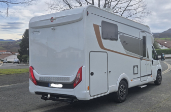 Fiat BURSTNER LYSEO 700T PRIVILEGE image