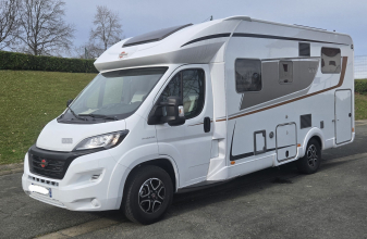 Fiat BURSTNER LYSEO 700T PRIVILEGE image