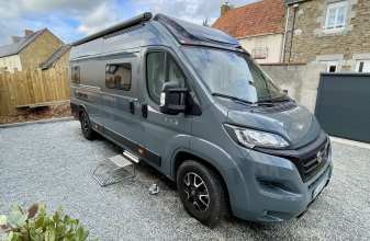 Fiat MOBILVETTA Admiral K6.3 image