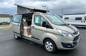 FORD DREAMER VANS image