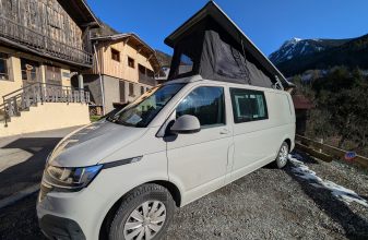 Volkswagen TRANSPORTEUR  T6.1 image