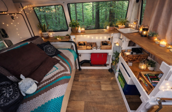 Volkswagen Transporter Westfalia image