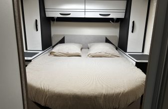 Ford MC LOUIS MC4 373 image