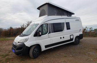 Citroen POSSL 2,2 L 140 CV Blue HDI image